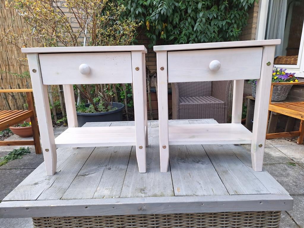 Nachtkastje, Ophalen, Kooi, Minder dan 60 cm