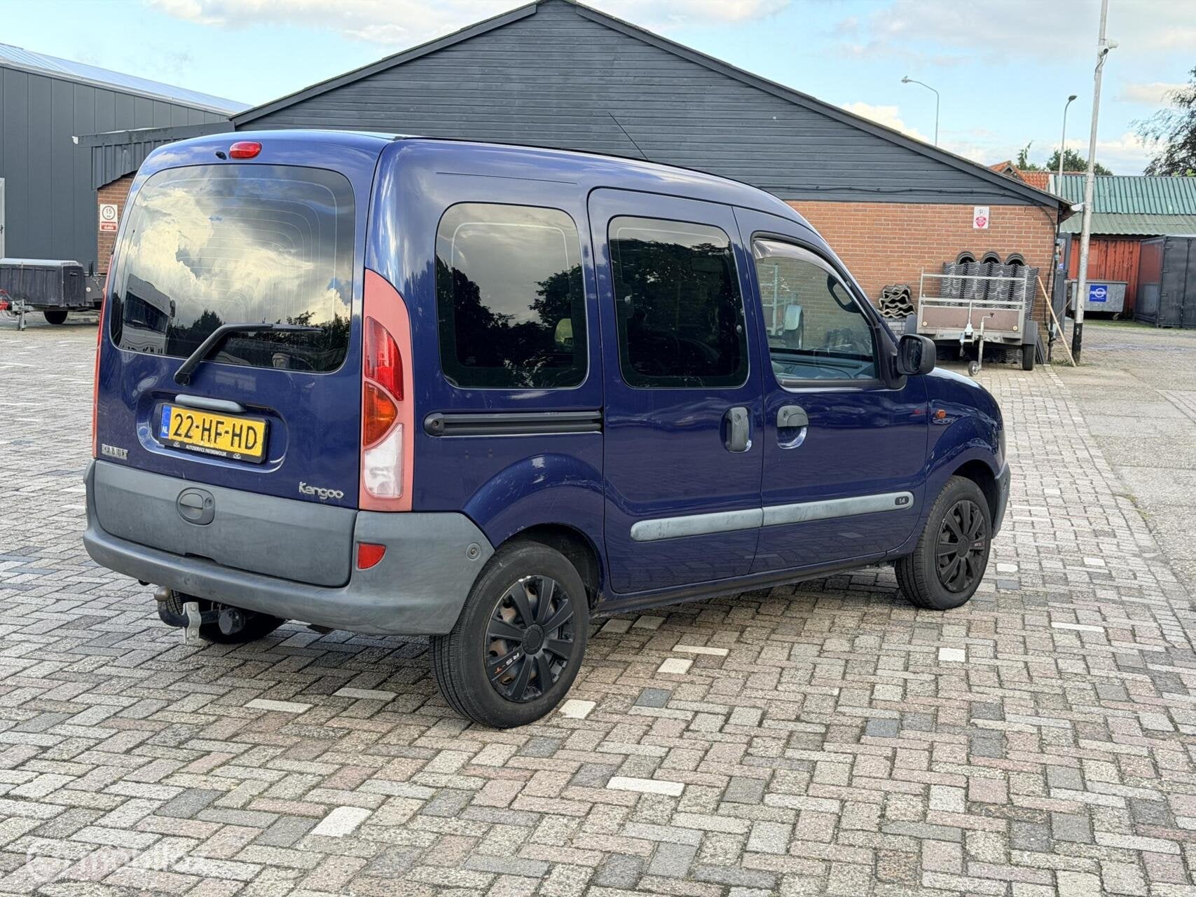Renault Kangoo combi 1.4 AUTOMAAT STORING!, Auto's, Gebruikt, 4 cilinders, Blauw, 1070 kg