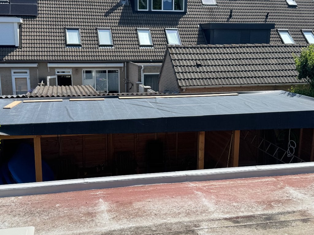 EPDM MET LIJM EN DAKTRIMMEN, Ophalen, Kunststof, Zwart, Nieuw