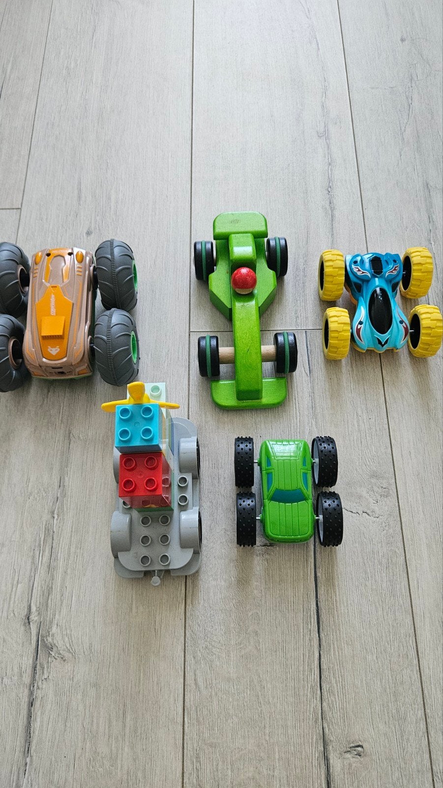 Speelgoedauto's - Diverse modellen, Kinderen en Baby's, Ophalen of Verzenden, Gebruikt