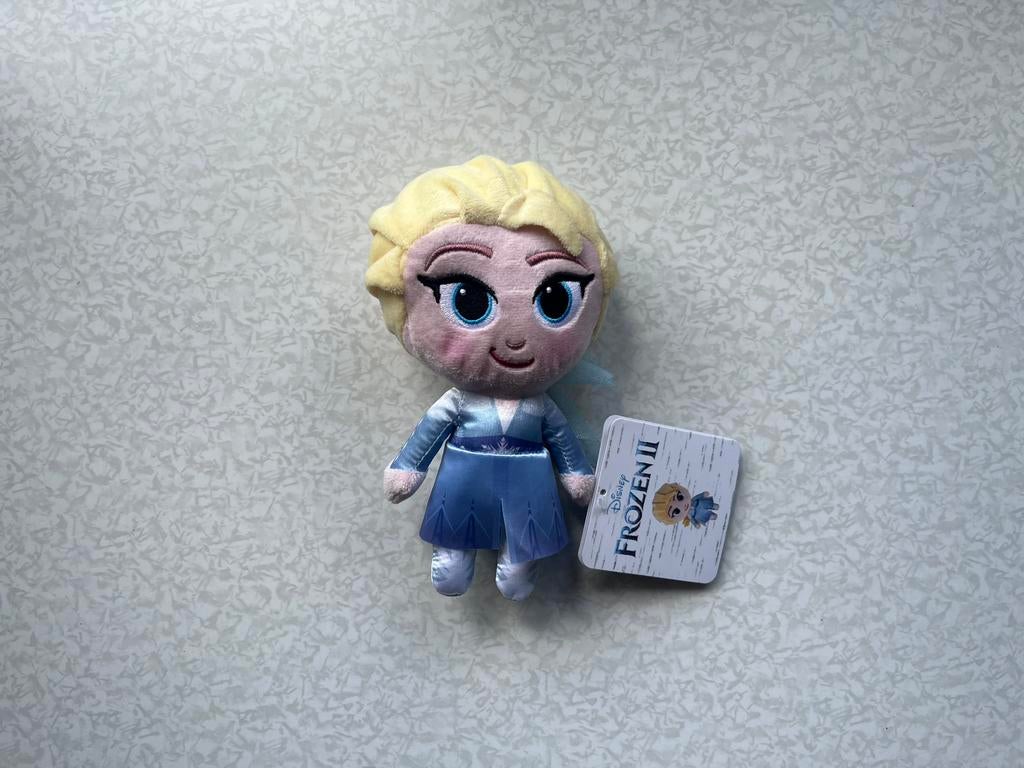 NIEUW, Disney Frozen Elsa knuffel, 16cm., Verzamelen, Ophalen, Nieuw, Knuffel