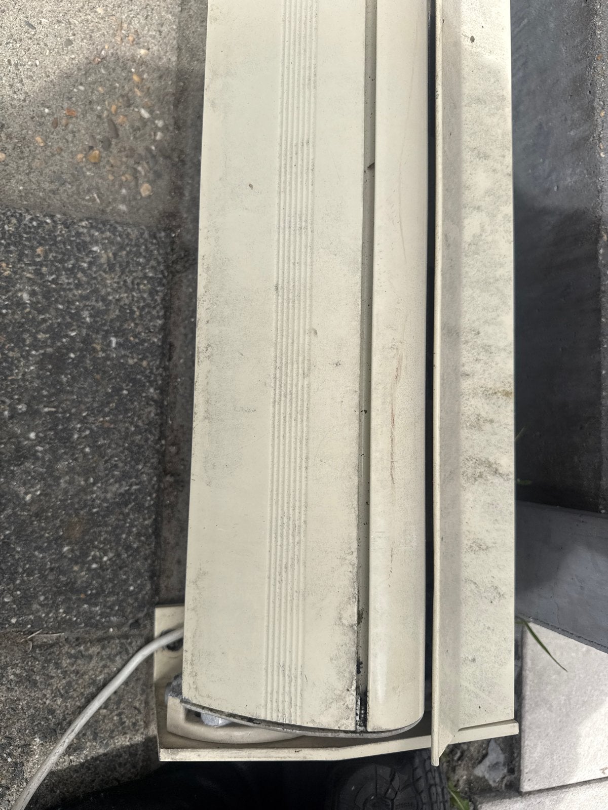 Gebruikt rolluik, wit, 600 cm breed, Tuin en Terras, Zonneschermen, Ophalen, Gebruikt, Elektrisch, Rolluik