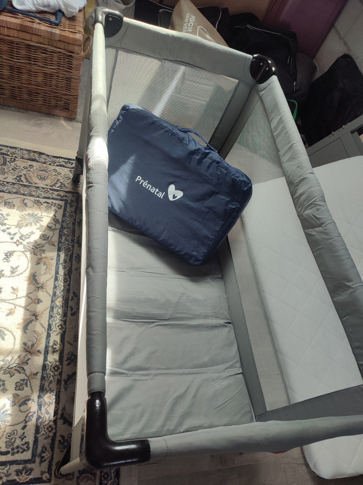 campingbedje met matras, Ophalen of Verzenden, Gebruikt