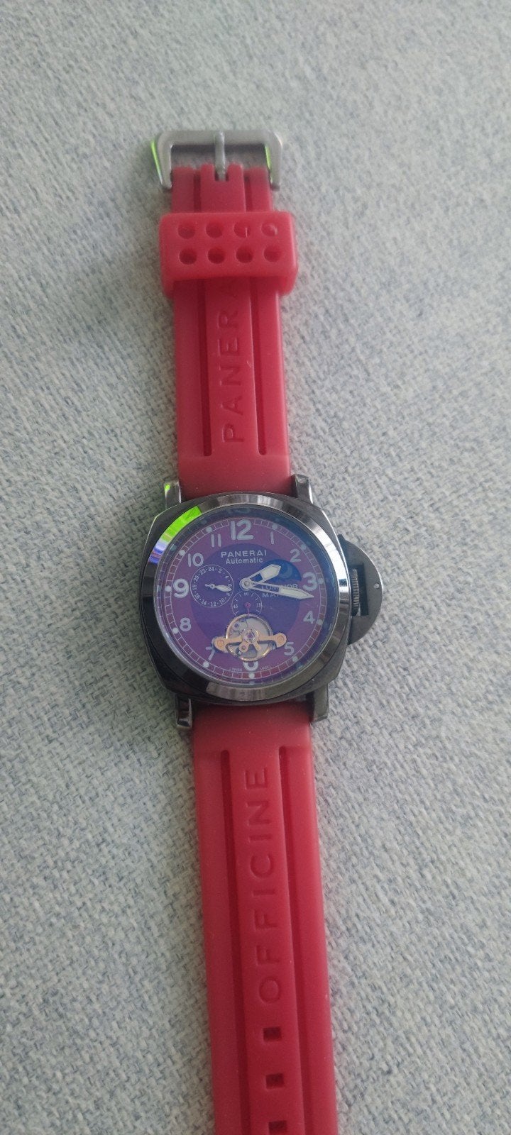 Panerai Officine Polshorloge met Rood Siliconen Bandje, Sieraden, Tassen en Uiterlijk, Horloges | Heren, Ophalen, Gebruikt, Overige merken