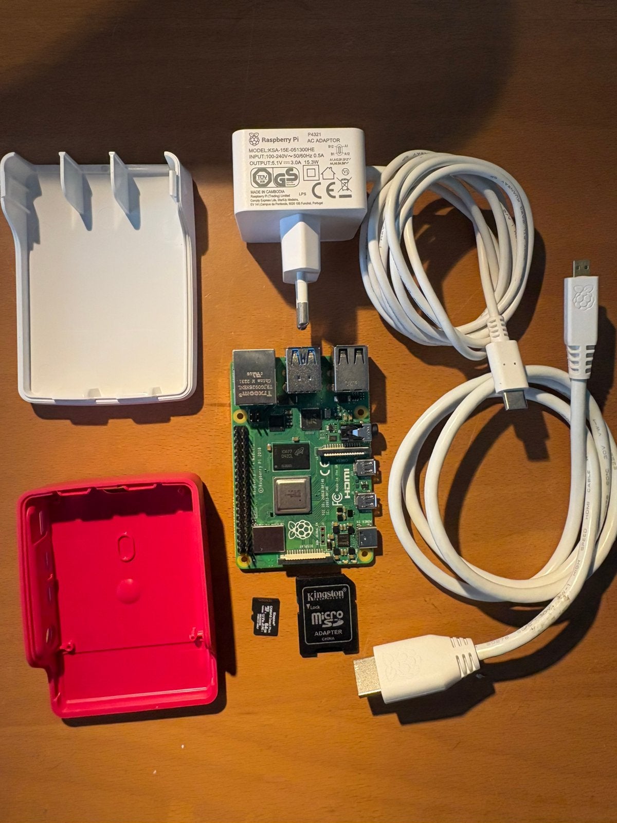 Raspberry Pi 4 met 8 Gb, Hobby en Vrije tijd, Elektronica-componenten, Zo goed als nieuw, Verzenden