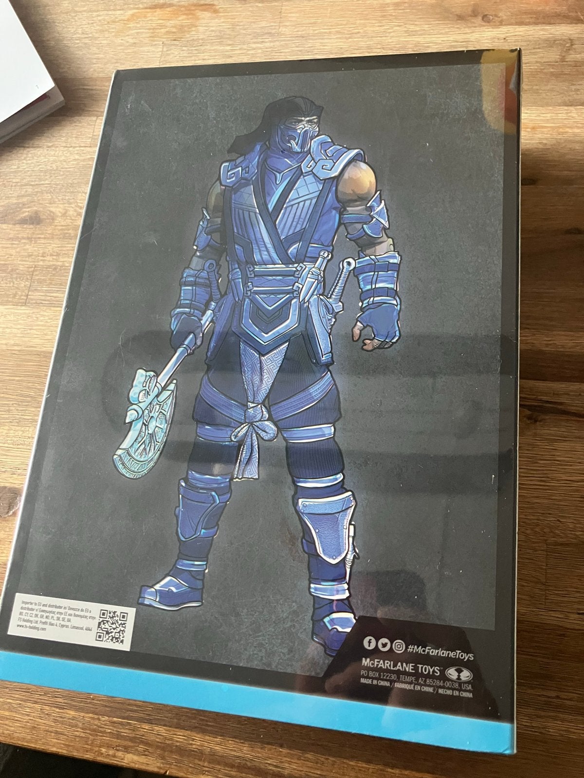 Mcfarlane Mortal Kombat 11 Sub-Zero Glow in the Dark