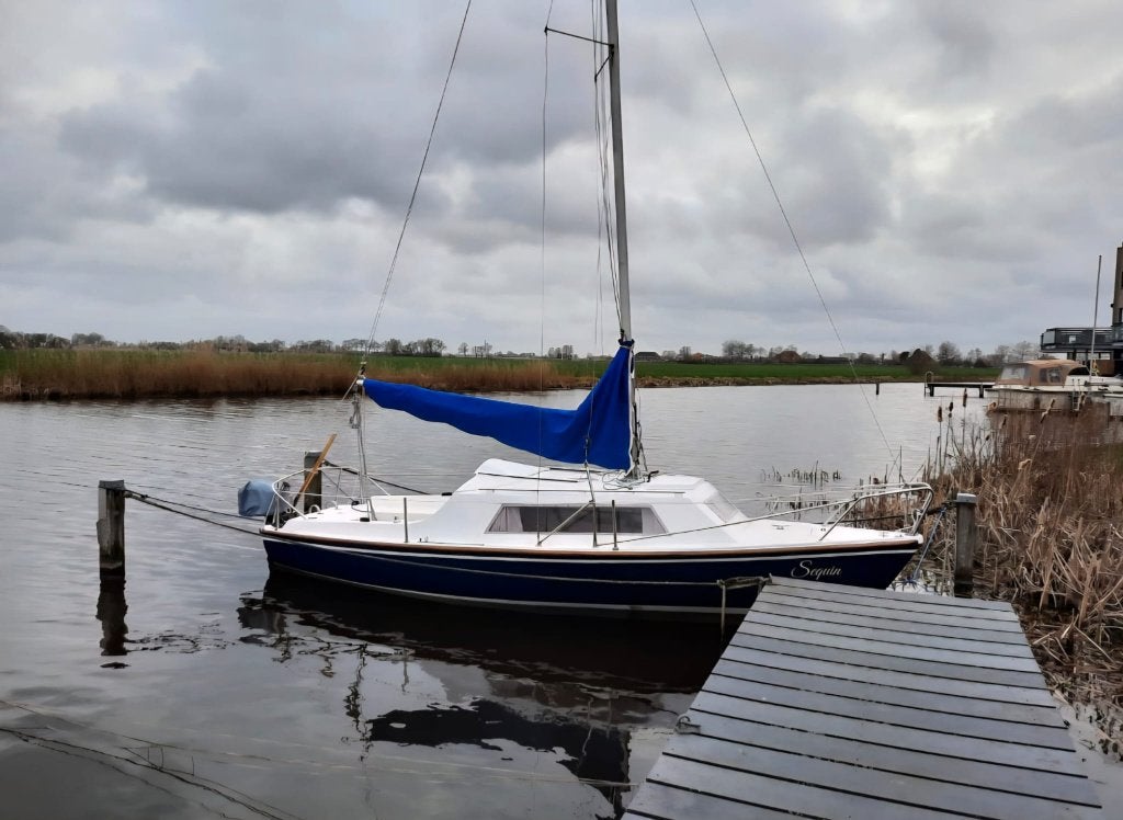 kajuit zeilboot met trailer en buitenboordmotor, Ophalen, Overige merken, Gebruikt, 35 cm