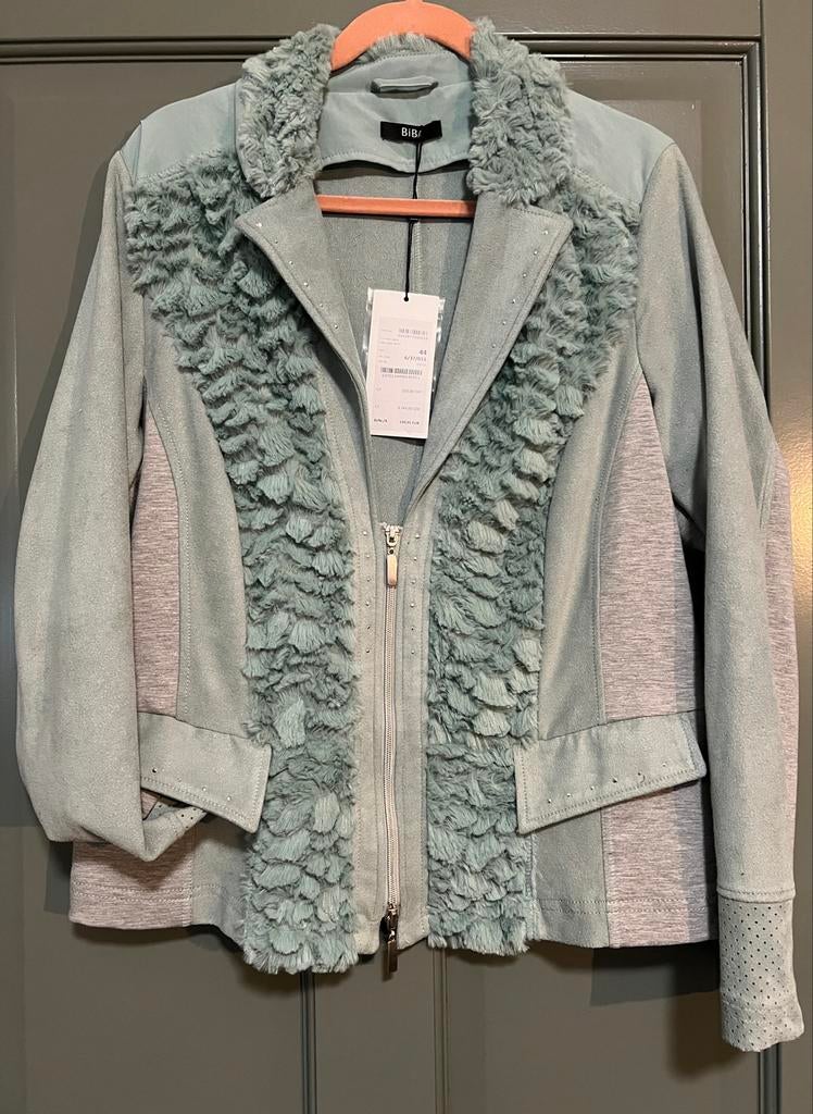 Biba jasje met details - Maat 44, Kleding | Dames, Jasjes, Kostuums en Pakken, Nieuw, Jasje, Maat 42/44 (L), Groen, Ophalen of Verzenden