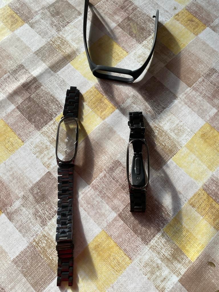 Xiaomi Mi Band 5/6/7 bandjes (3 stuks), Xiaomi, Gebruikt, Info@xiaomi.com, Ophalen of Verzenden