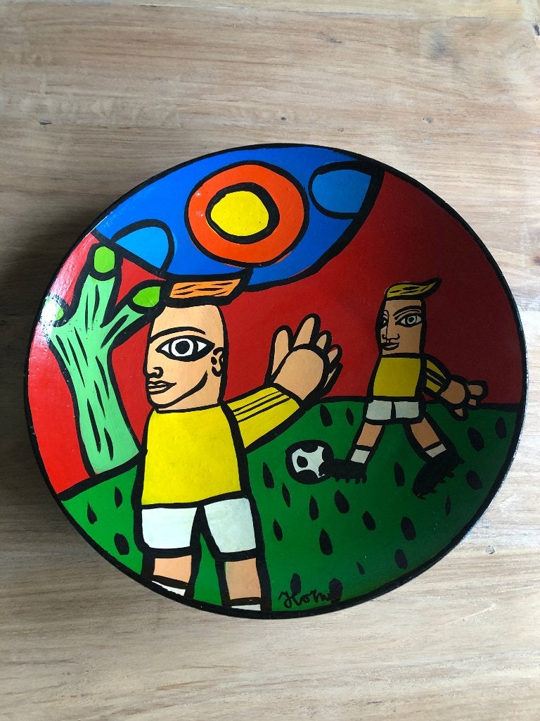 V O E T B A L  (handbeschilderde schaal van kunstenaar Horn), Ophalen of Verzenden, Nieuw, Buitenlandse clubs, Overige typen