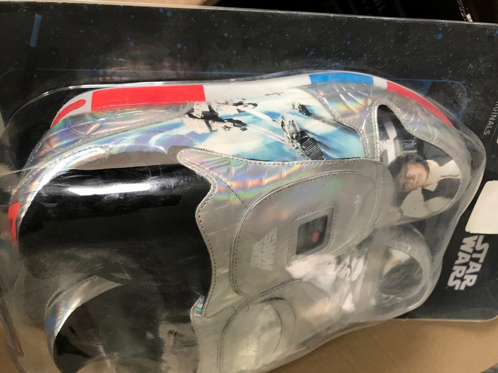 Adidas Star Wars Micropacer - USA 10 - Nieuw in Verpakking, Overige kleuren, Nieuw, Ophalen of Verzenden, Sneakers of Gympen
