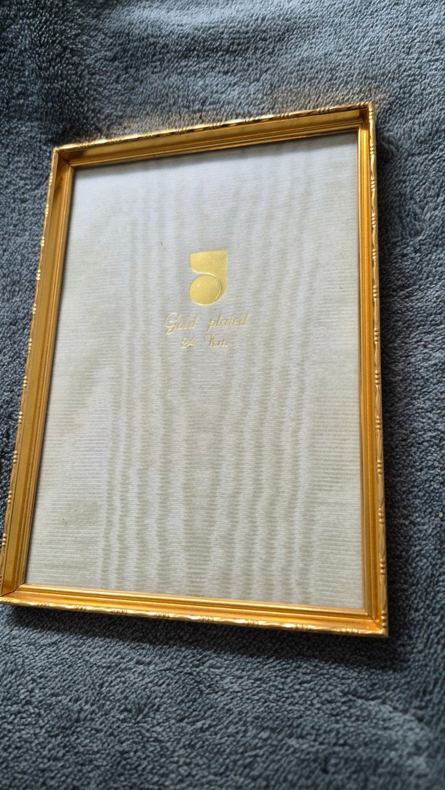 oud retro goud kleurige fotolijstje gemerkt Jyden mat glas., Ophalen of Verzenden