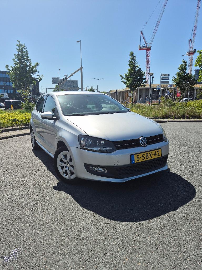Volkswagen Polo 1.2 PDC/Cruise/Camera/stoelverwaming, Auto's, Voorwielaandrijving, 967 kg, 40 €/maand, 1198 cc