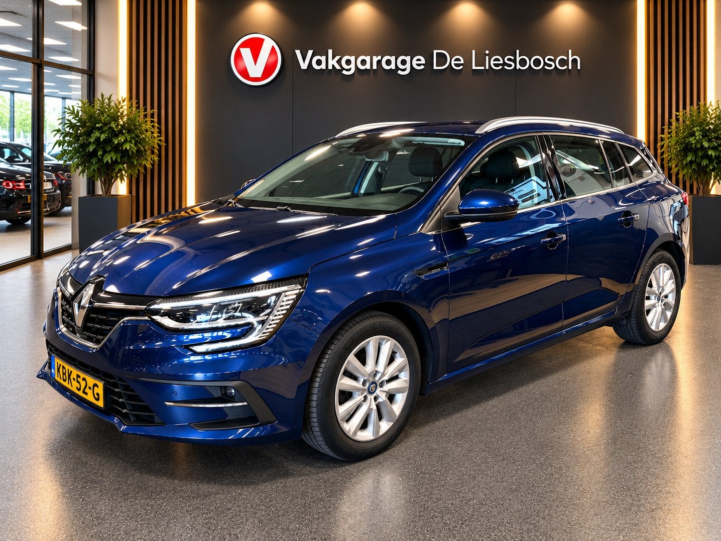 Renault Mégane Estate 1.6 E-Tech Plug-In Hybrid 160 Busines, Dealer onderhouden, Gebruikt, 4 cilinders, Blauw