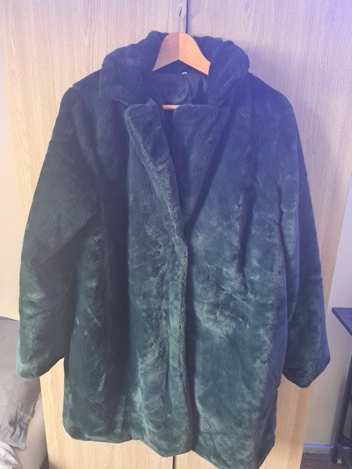 Donkergroene faux fur jas - Maat XL, Maat 46/48 (XL) of groter, Ophalen of Verzenden, Groen, Onbekend