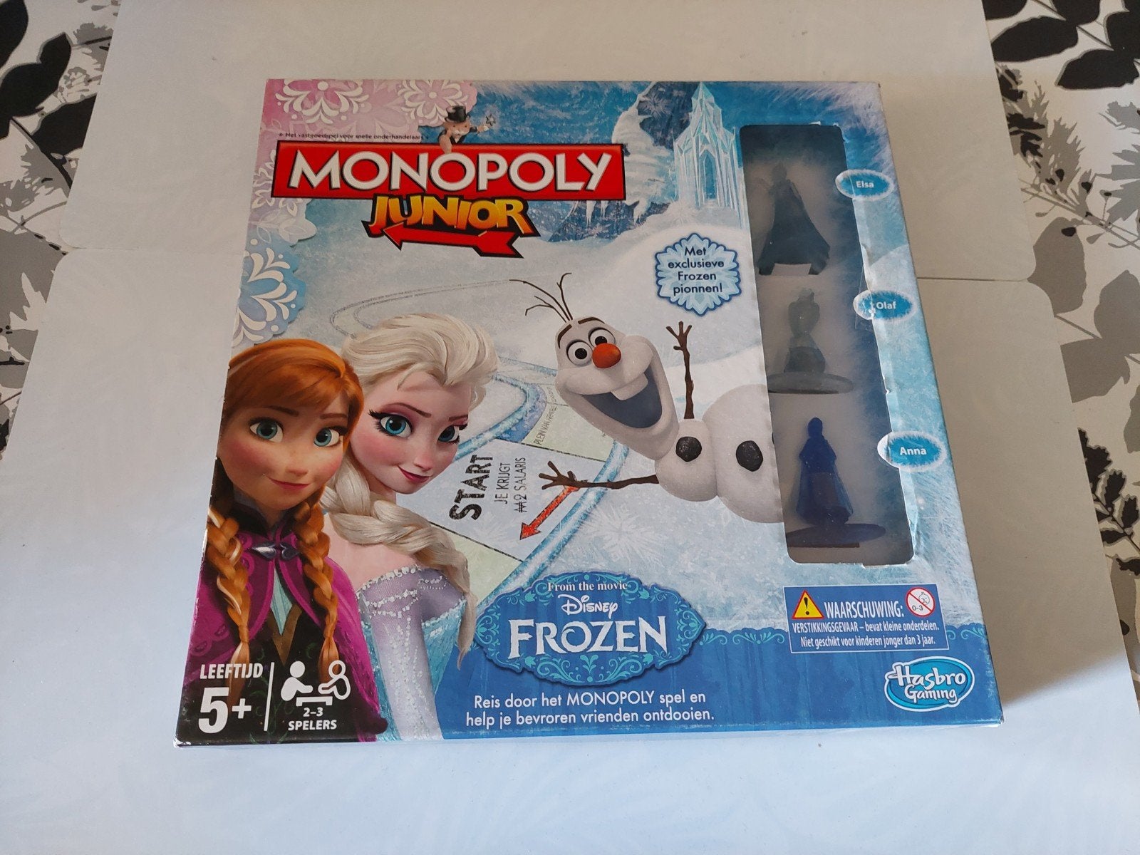 Monopoly. Junior. Frozen. Compleet., Hobby en Vrije tijd, Drie of vier spelers, Ophalen of Verzenden, Zo goed als nieuw, Hasbro Gaming