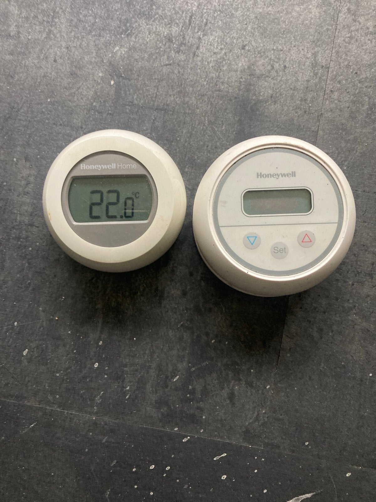 Honeywell Home Thermostaten - Set van 2, Ophalen of Verzenden, Slimme thermostaat, Gebruikt