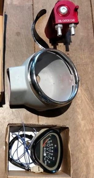 Honda dax skyteam onderdelen, Fietsen en Brommers, Ophalen of Verzenden, Nieuw