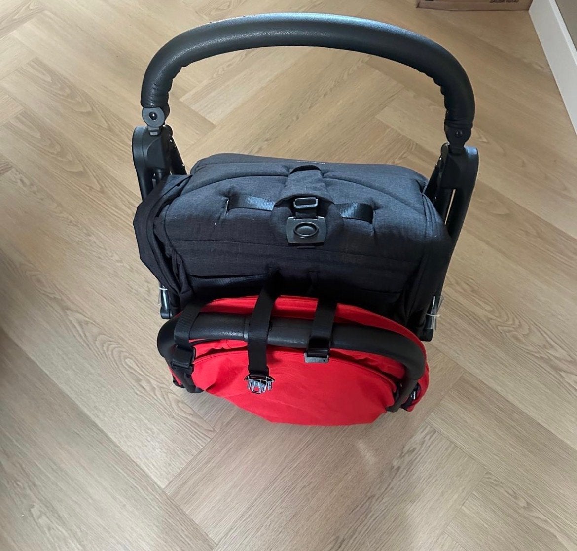 Hamilton buggy met verstelbare rugleuning en zonnekap, Kinderen en Baby's, Ophalen, Zo goed als nieuw, Overige merken, Verstelbare rugleuning