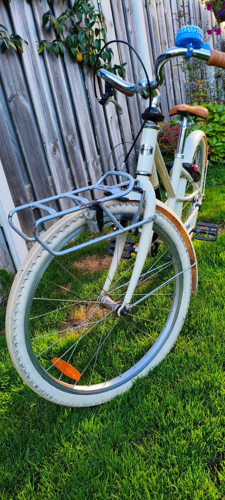 Volare Melody meisjesfiets 24 inch, crème, terugtraprem, Fietsen en Brommers, Ophalen, Terugtraprem, Volare, Handrem