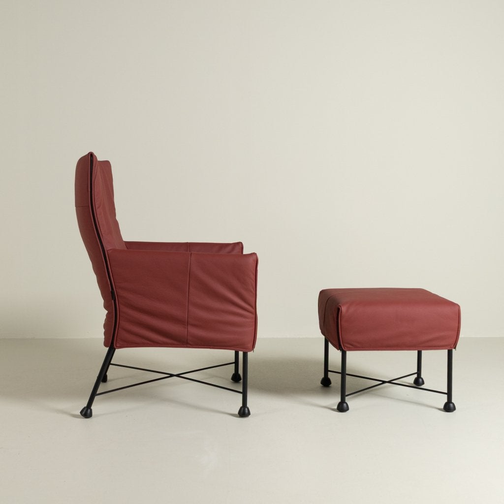 Montis Charly Fauteuil Rood Leer - Zwart (Op Doppen) + Hocke, Niet ingevuld, Zo goed als nieuw, Niet ingevuld, Niet ingevuld
