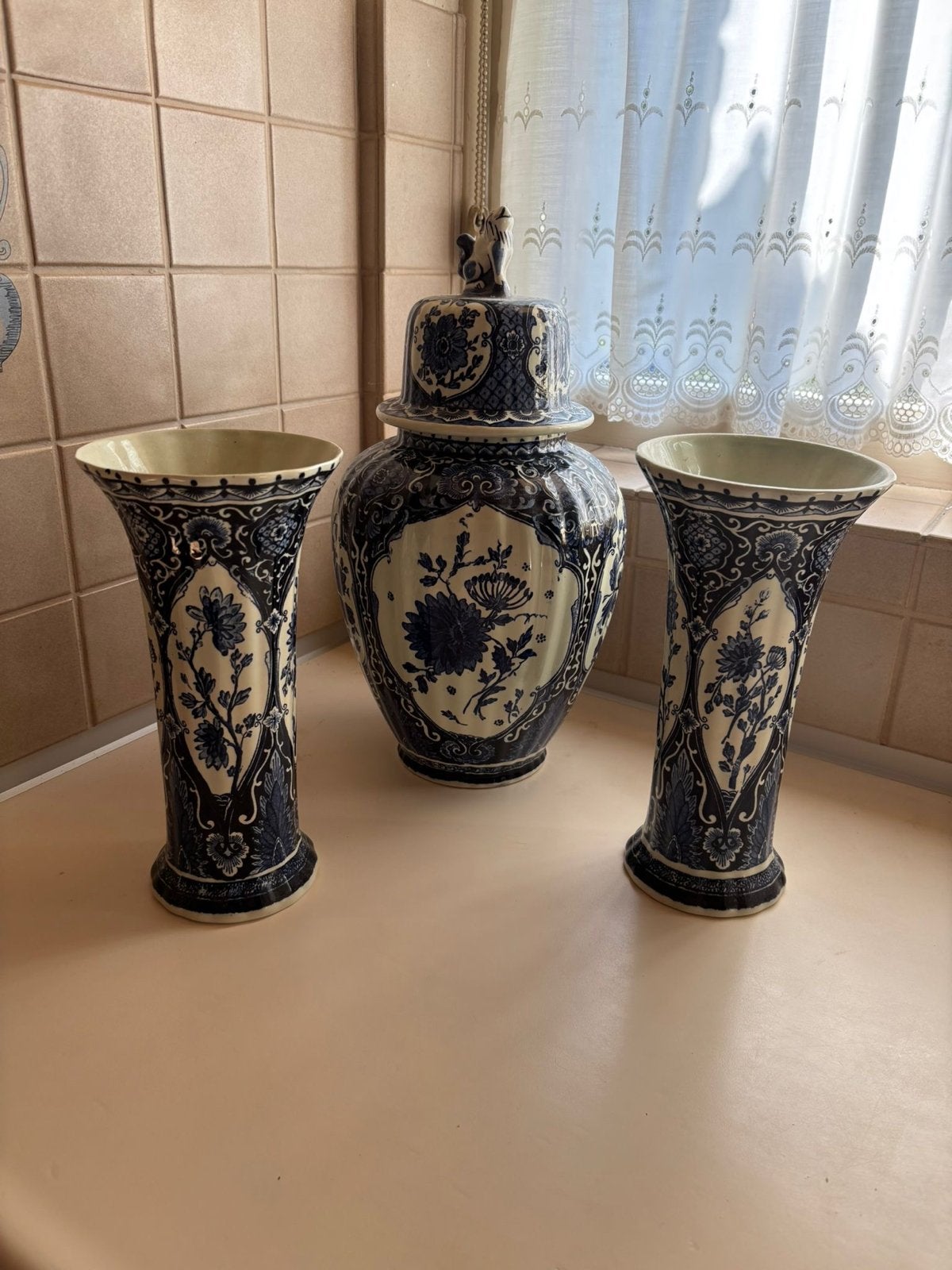 Delfts Blauw Kaststel, Ophalen