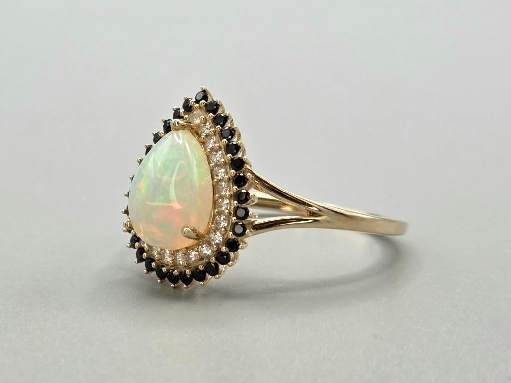Gouden Vintage ring opaal, onyx en diamant. 2026/286., Overige kleuren, Ophalen of Verzenden, Zo goed als nieuw, .