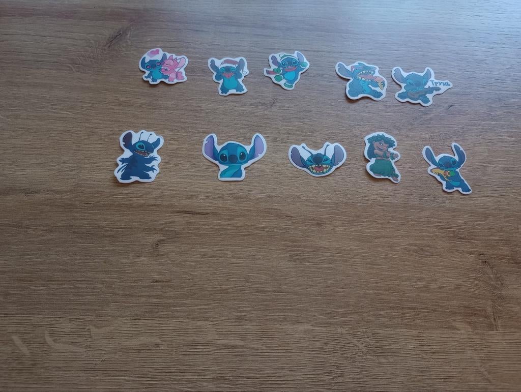 10 verschillende Lilo en Stitch stickers, Ophalen of Verzenden, Nieuw, Meerdere stickers
