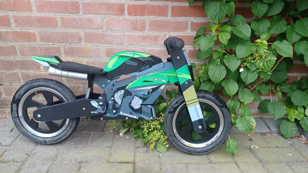 Kawasaki Ninja loopmotor/ loopfiets volledig hout, Ophalen of Verzenden, Gebruikt, Loopfiets