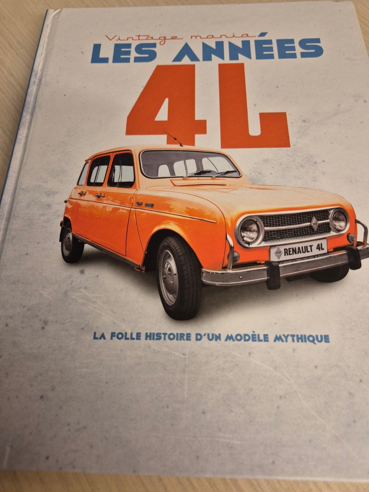 boek Renault 4 óók Rodeo 4 en 6, Plein Air strandauto, R4F6, Ophalen of Verzenden, Zo goed als nieuw, Renault