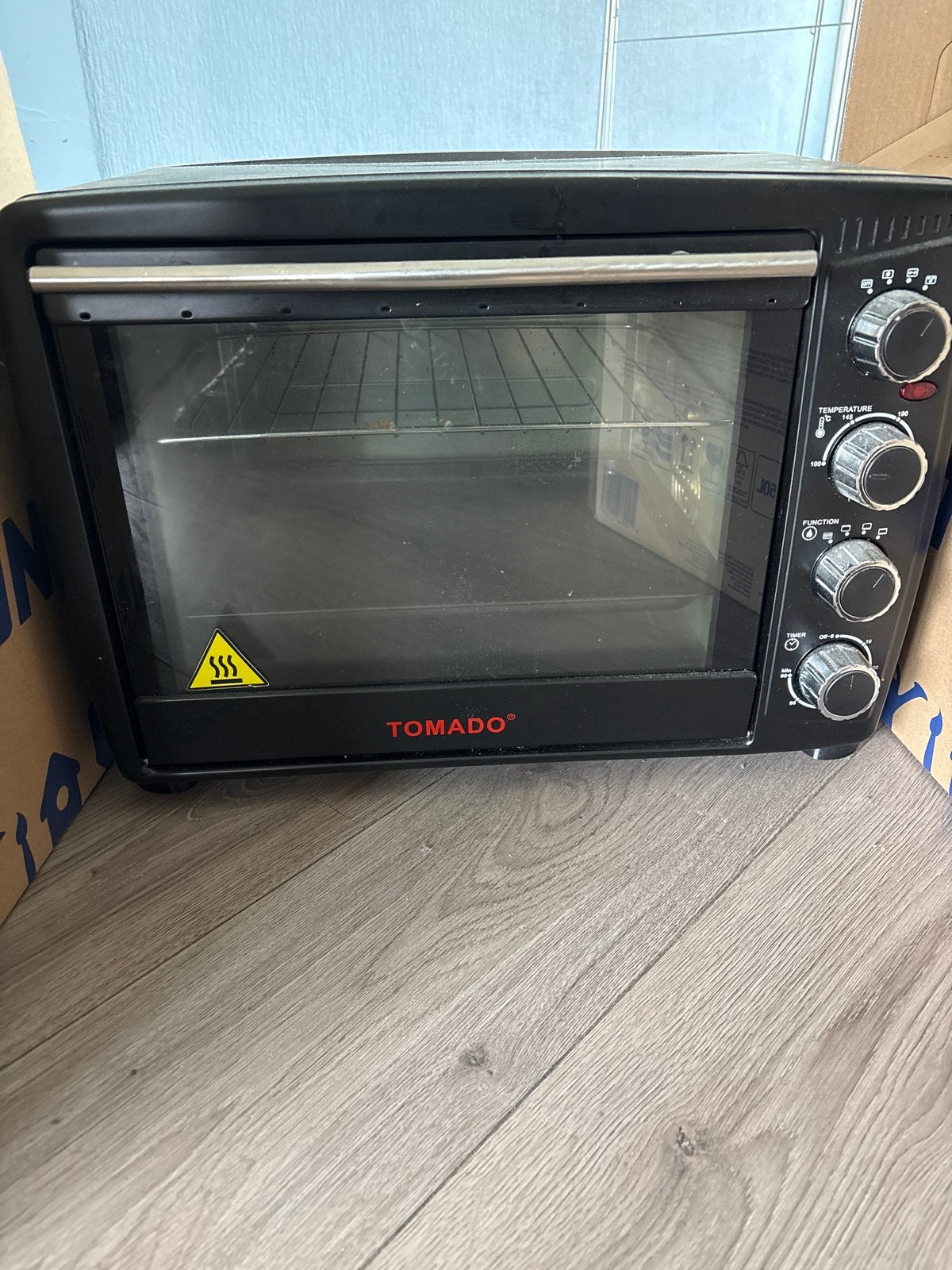 Tomado Mini-oven - Compact en veelzijdig, Witgoed en Apparatuur, Minder dan 45 cm, Ophalen of Verzenden, Vrijstaand, Mini-oven