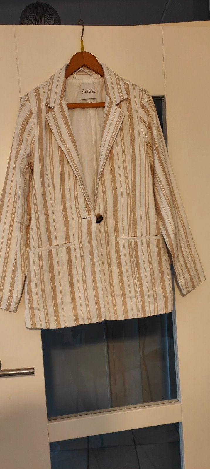 Cotton  Club gestreept pak: jasje en korte broek (XS), Beige, Ophalen of Verzenden, Zo goed als nieuw, Lang