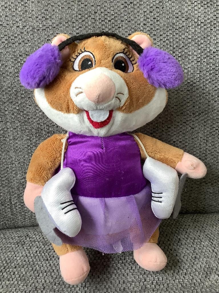 AH hamster met paarse jurk, oorwarmers en schaatsen 5 euro, Ophalen of Verzenden, Zo goed als nieuw, Overige typen