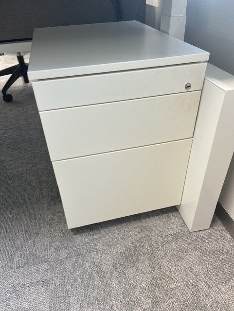 Ladeblok wit, Ophalen, Kunststof, Gebruikt, 50 tot 100 cm