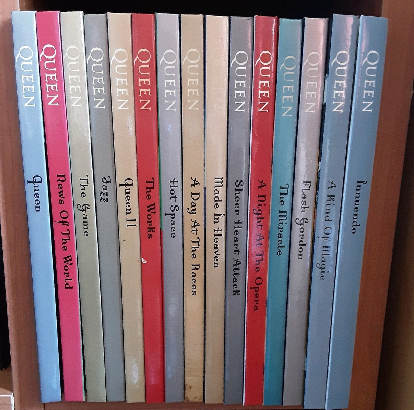 15 Queen digibooks (spanje), alle studio cd's format mini lp, Rock, Inclusief boekje, Ophalen of Verzenden, Zo goed als nieuw