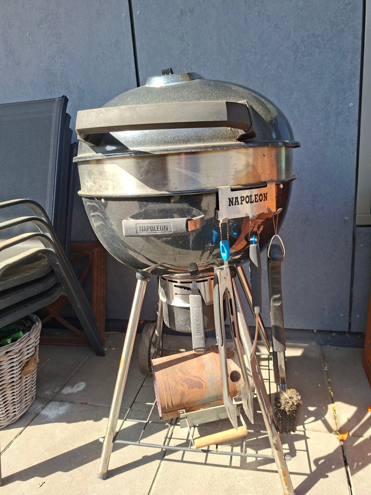 Napoleon houtskool bbq Kettle Pro D59met hoes en accessoires, Ophalen, Gebruikt, Napoleon, Met accessoires