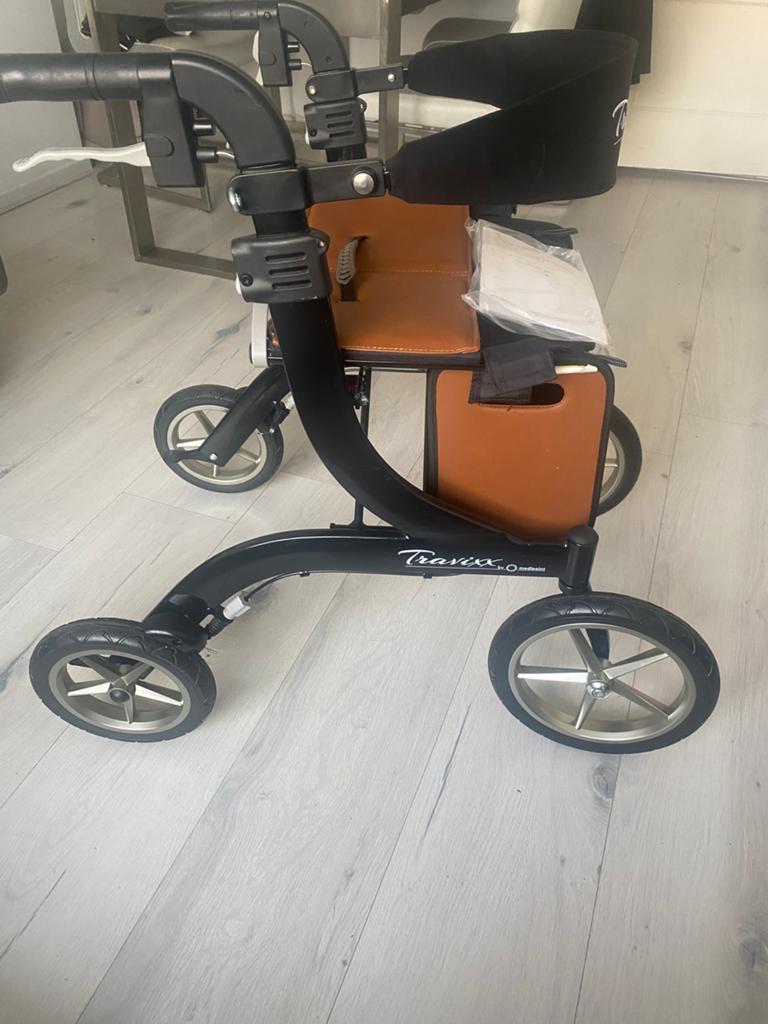 Travixx de luxe rollator, Diversen, Ophalen of Verzenden, Opvouwbaar, Zo goed als nieuw