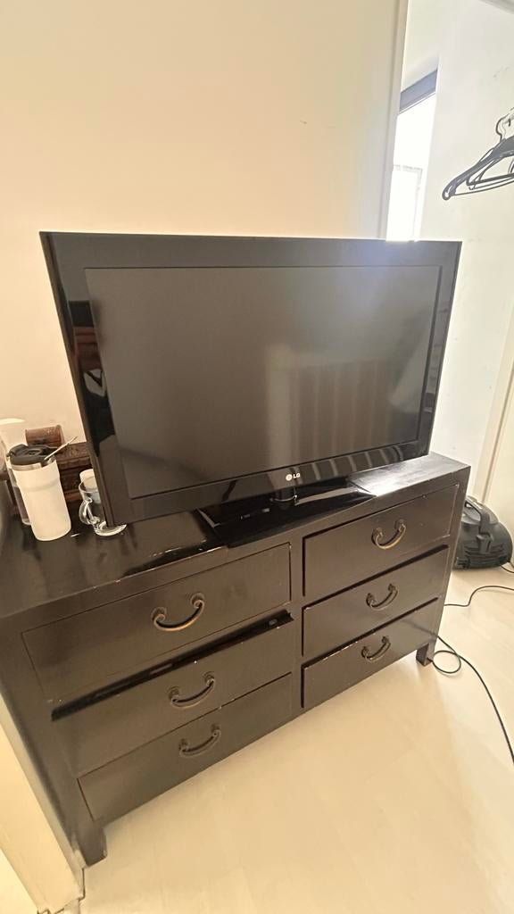 LG TV 32 inch met kabel en afstandsbediening, Ophalen, Gebruikt, 50 Hz, 100 cm of meer