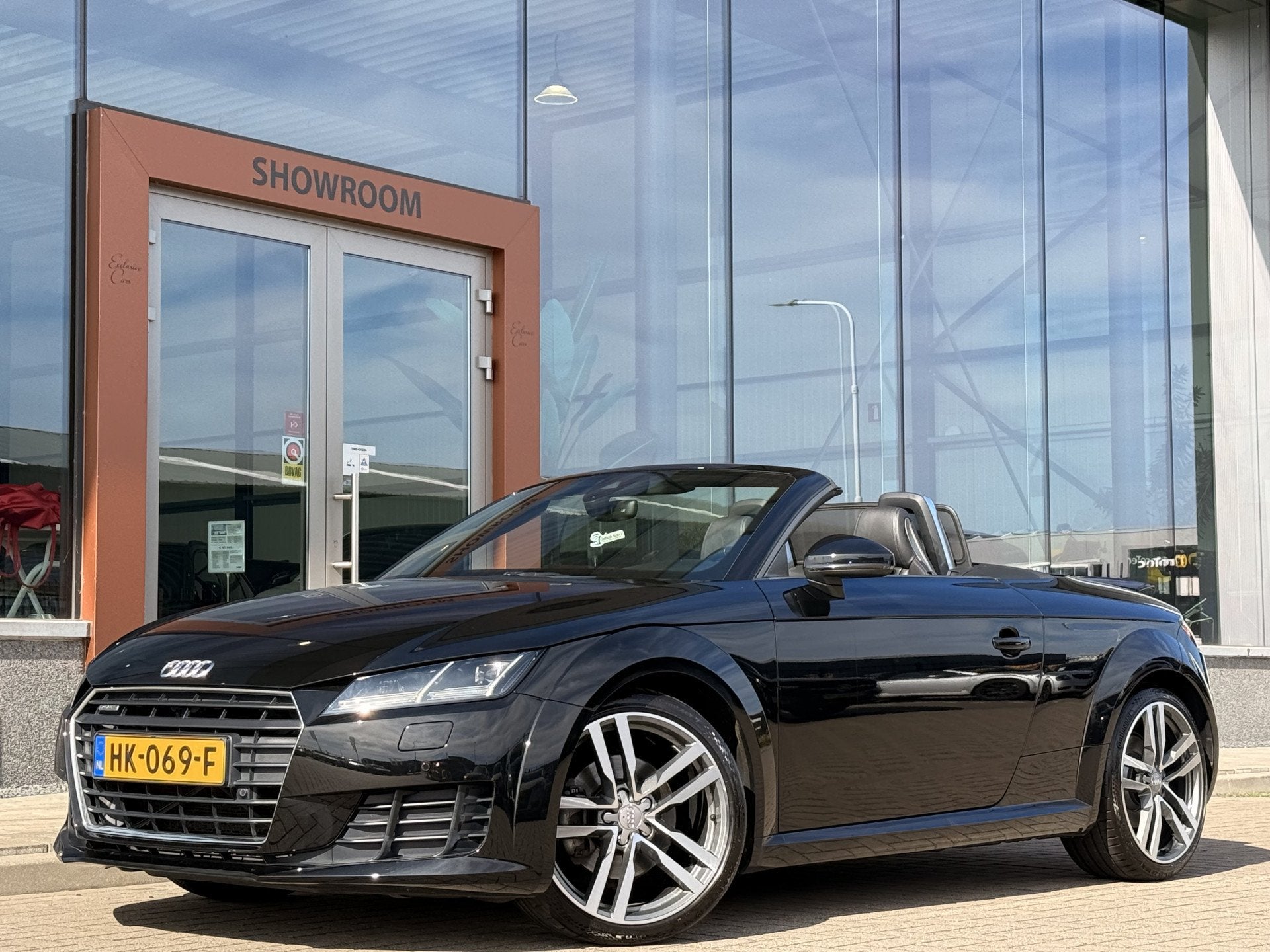 Audi TT Roadster 2.0 TFSI quattro S-Line | Bang & Olufsen |, Gebruikt, 4 cilinders, Zwart, Leder