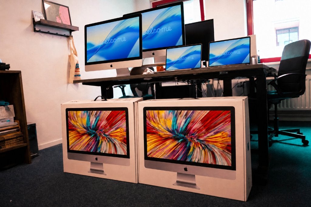 1x iMac 27 inch 5K + 2x MacBook Pro 14 inch M1 Pro, Computers en Software, Apple Macbooks, Zo goed als nieuw, MacBook Pro, Overige groottes