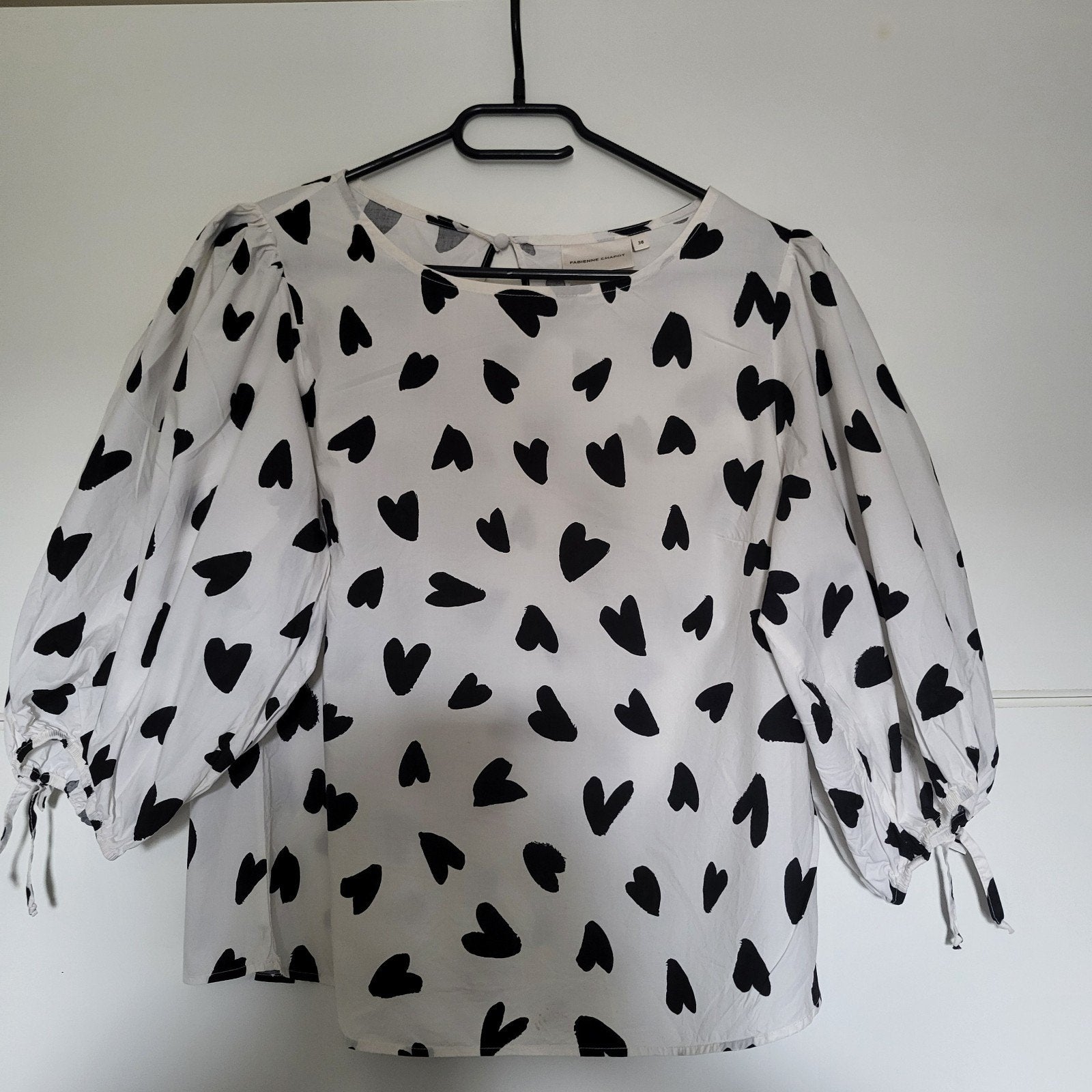 Fabienne Chapot blouse met hartjesprint - Maat M/38, Maat 38/40 (M), Wit, Ophalen of Verzenden, Zo goed als nieuw