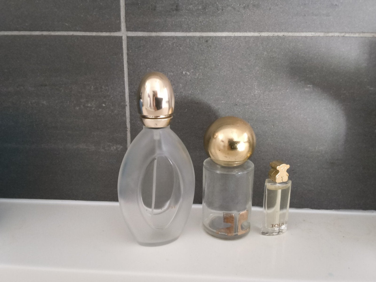 Lege parfumflesjes - Decoratie of verzameling, Ophalen, Gebruikt