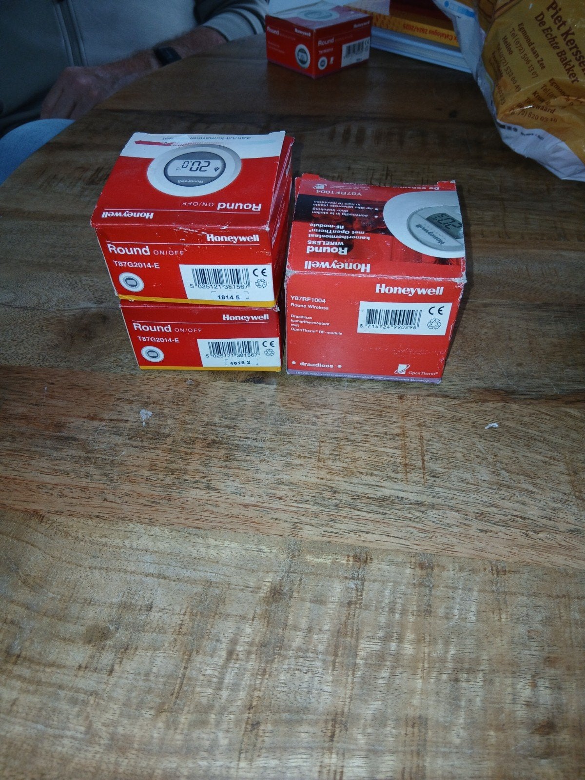 3x Honeywell Round Aan/Uit Kamerthermostaat (nieuw), Ophalen of Verzenden, Nieuw