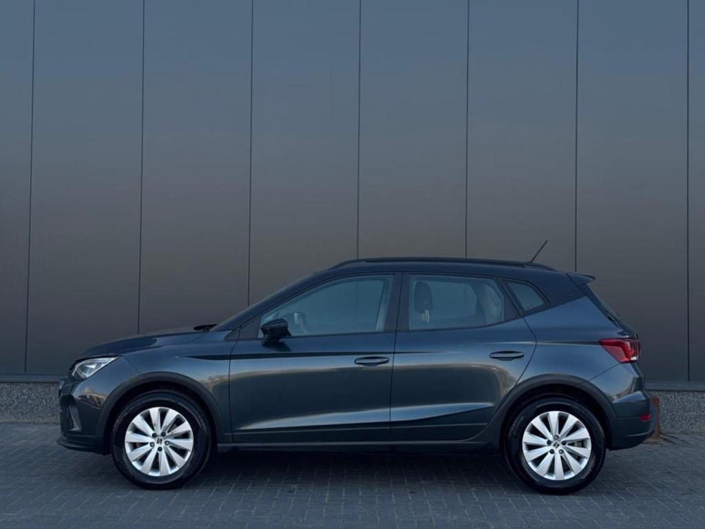 SEAT Arona 1.0 TSI Style DSG APPLE CARPLAY PDC LED SPORTVELG, Auto's, Seat, Automaat, Gebruikt, Arona, Parkeersensor