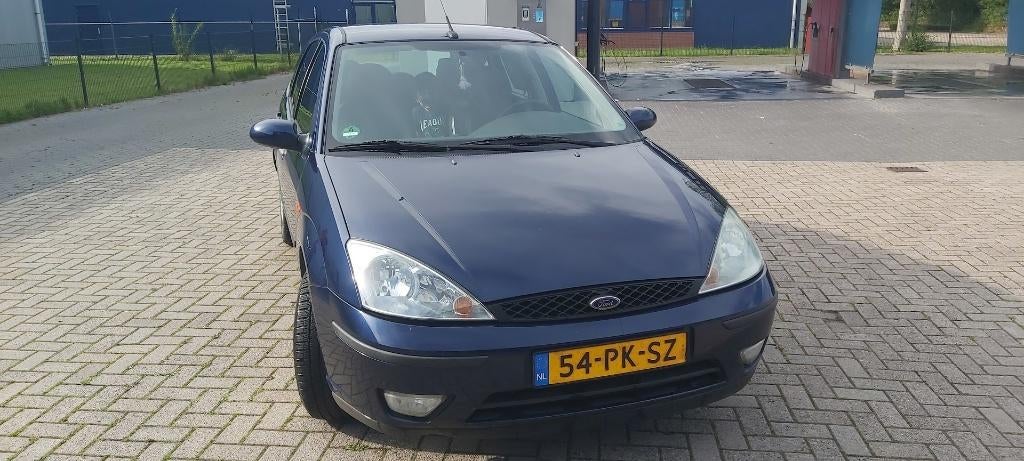 Ford Focus 1.6-16V Futura | NAP | Leder | €1900, Auto's, Ford, Particulier, Focus, ABS, Airbags, Airconditioning, Automatische klimaatregeling