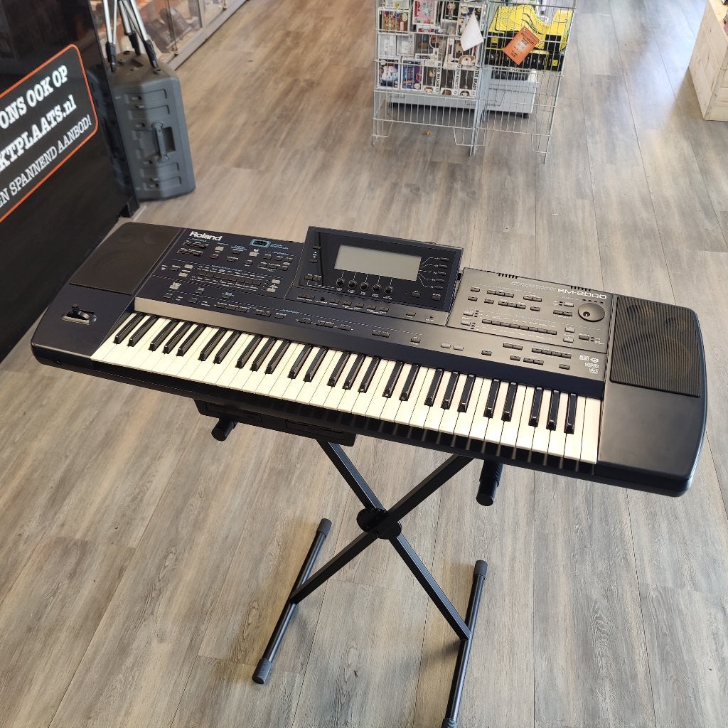 Roland EM-2000 Arranger keyboard || Nu voor € 399.99, Ophalen, Roland, X, 61 toetsen