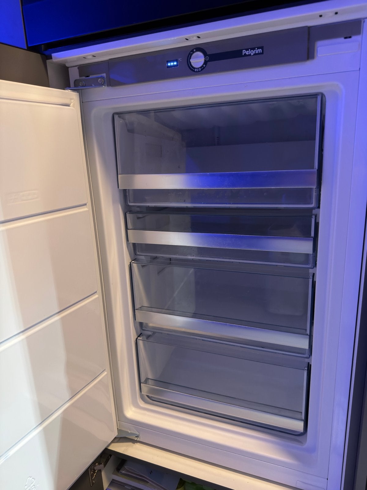 Pelgrim Vrieskast met FastFreeze, 95L, 88cm hoog, LowFrost