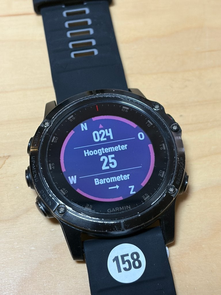 Garmin Fenix 5X plus (GPSinruil-nr 158), Gebruikt, Hoogte, Zwart, Info@gpsinruil.nl