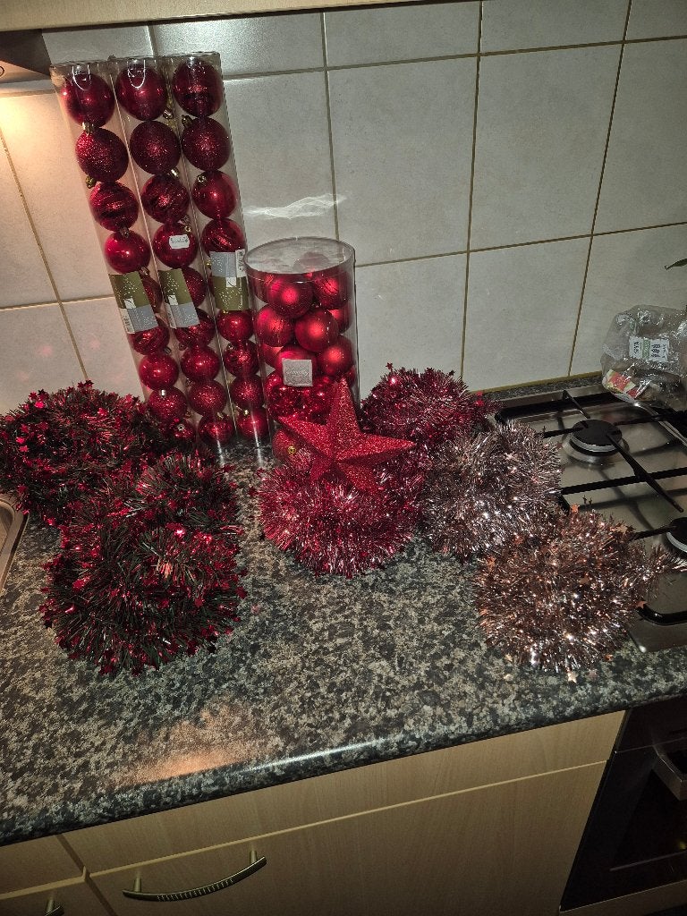 Kerst rood, Ophalen, Nieuw