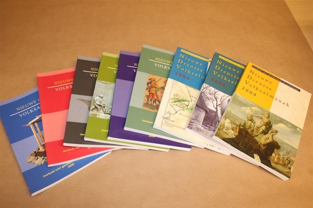 Drentse Volksalmanak — 9 jaarboeken [2000-2009] Nieuwstaat, Boeken, Ophalen of Verzenden, Zo goed als nieuw